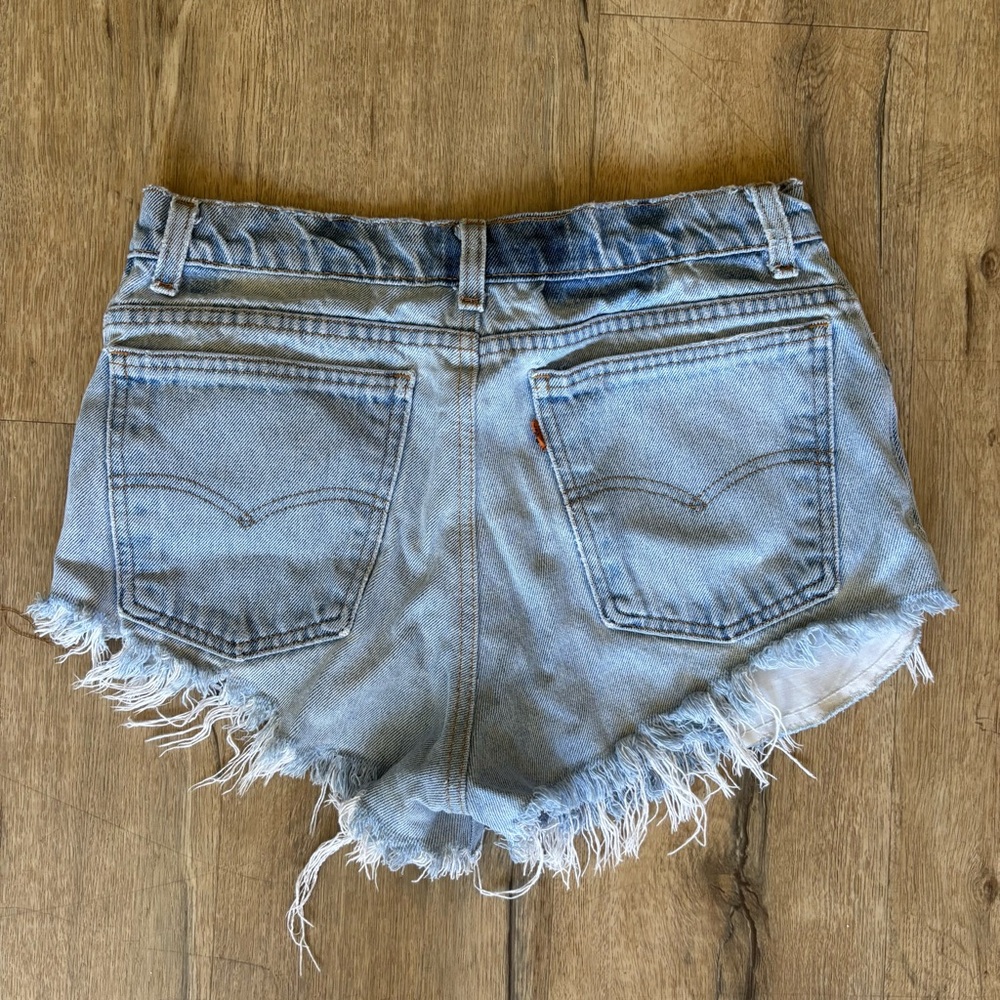 Levi’s High Rise Cutoff Shorts